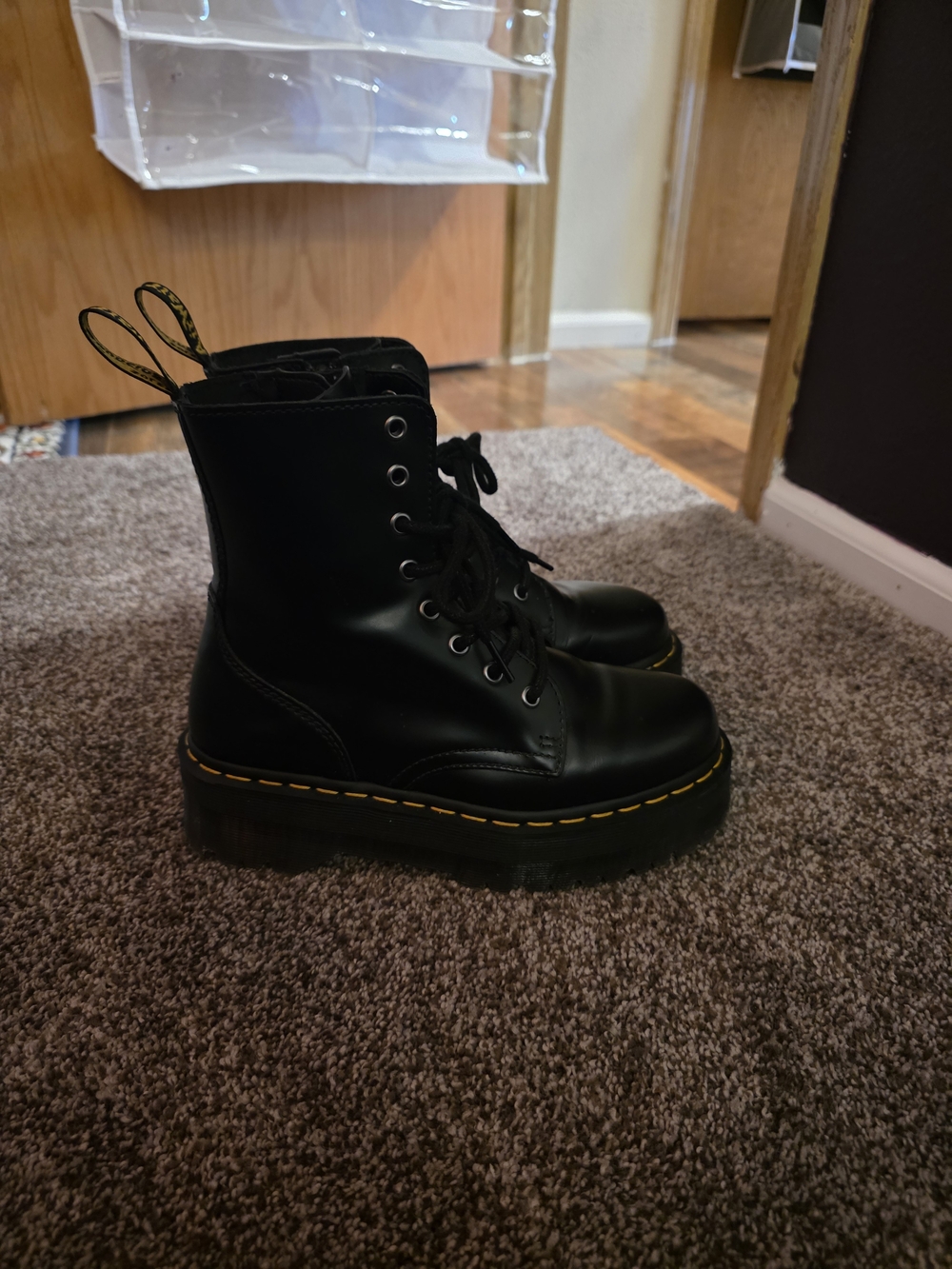 Jadon Dr Martens